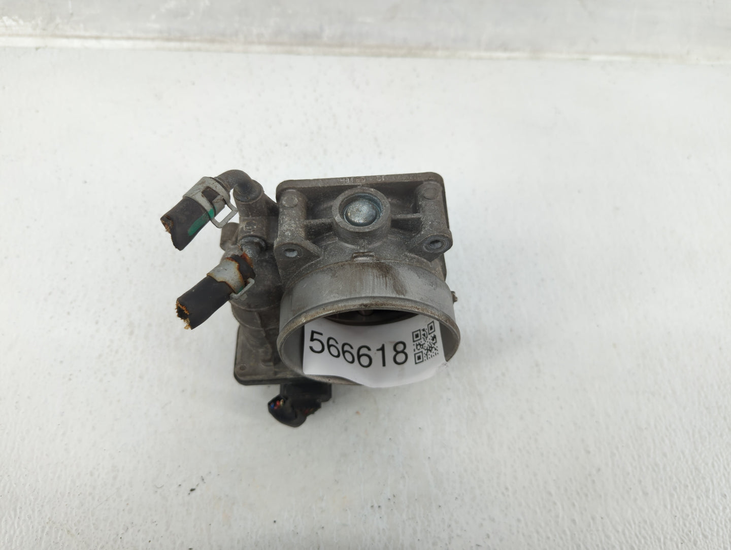2009-2014 Nissan Maxima Throttle Body P/N:1902H RME75-12, 526-01 Fits Fits 2009 2010 2011 2012 2013 2014 OEM Used Auto Parts
