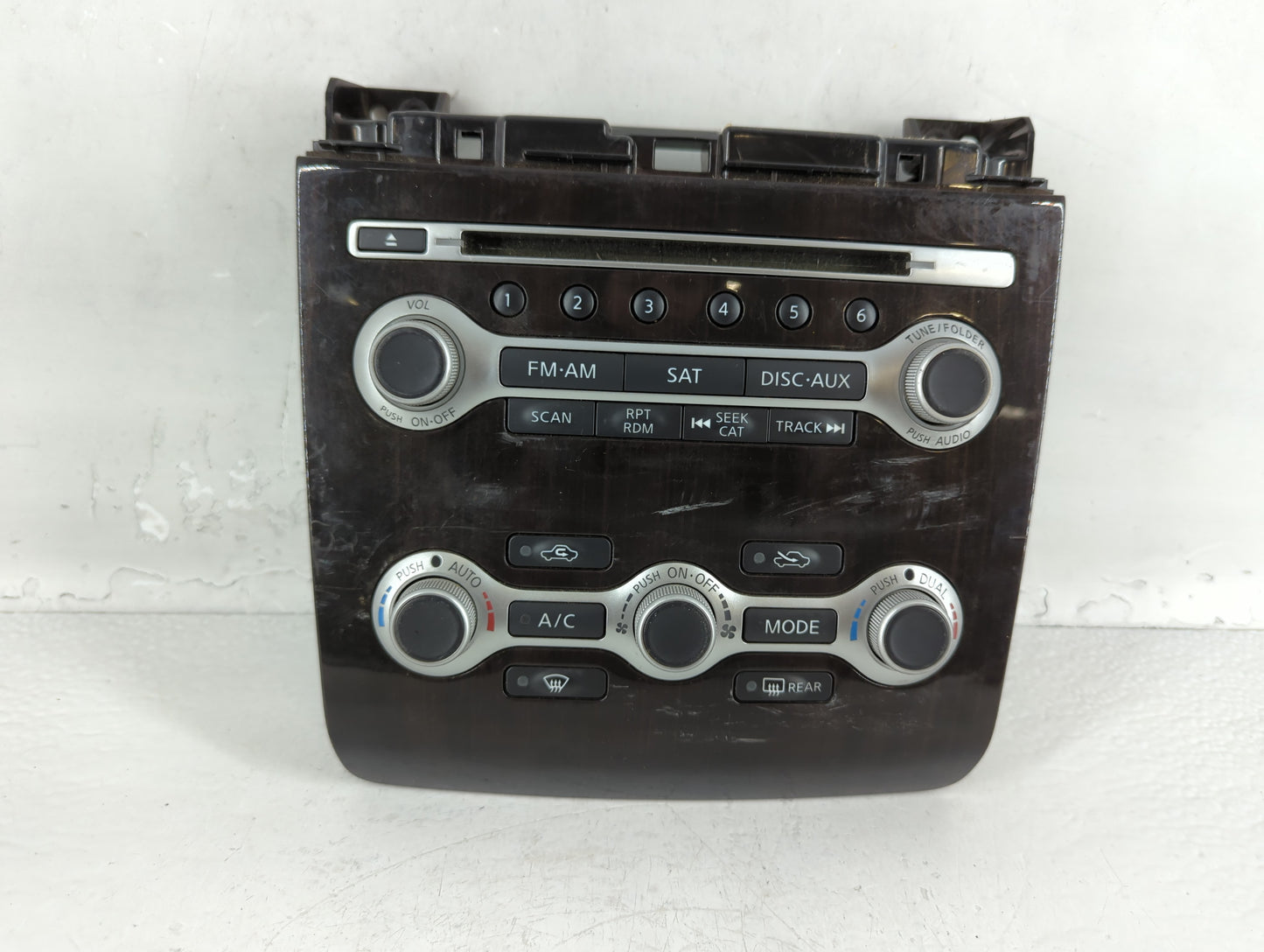 2011 Nissan Maxima Radio AM FM Cd Player Receiver Replacement P/N:P10380 A97100 68260 9N10A Fits OEM Used Auto Parts - Oemus