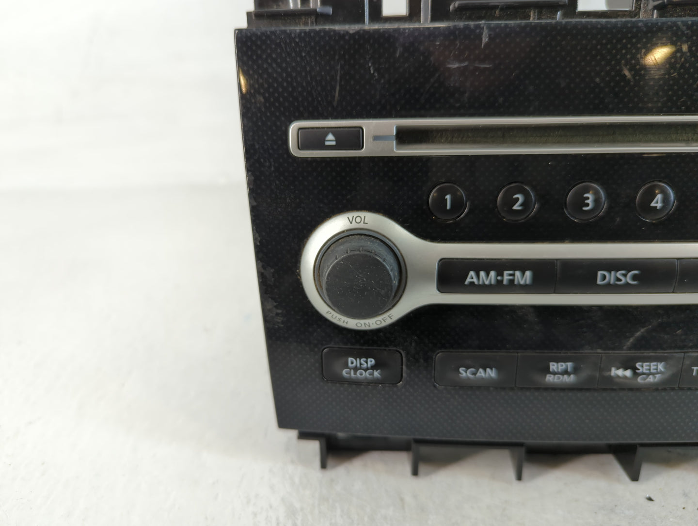 2011-2011 Nissan Maxima Am Fm Cd Player Radio Receiver - Oemusedautoparts1.com