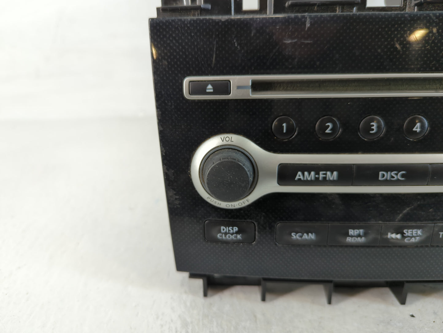 2011-2011 Nissan Maxima Am Fm Cd Player Radio Receiver - Oemusedautoparts1.com