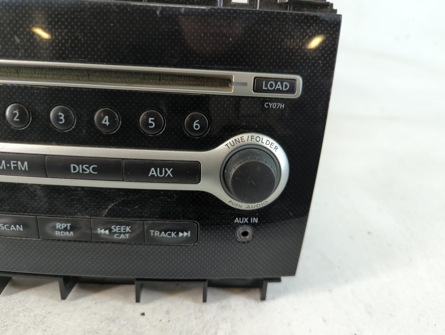 2011-2011 Nissan Maxima Am Fm Cd Player Radio Receiver - Oemusedautoparts1.com