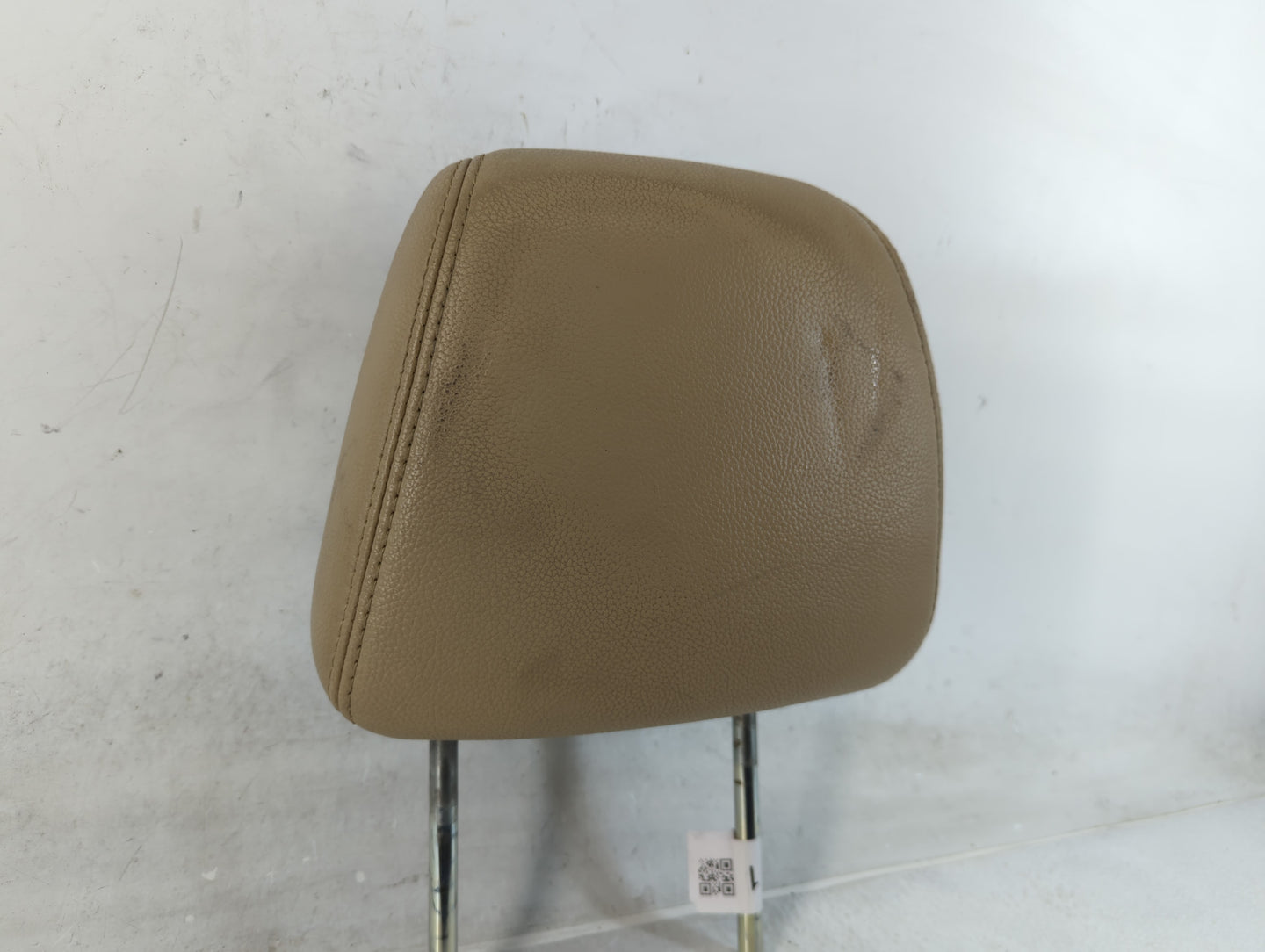 2011-2014 Nissan Maxima Headrest Head Rest Front Driver Passenger Seat Fits Fits 2011 2012 2013 2014 OEM Used Auto Parts - O