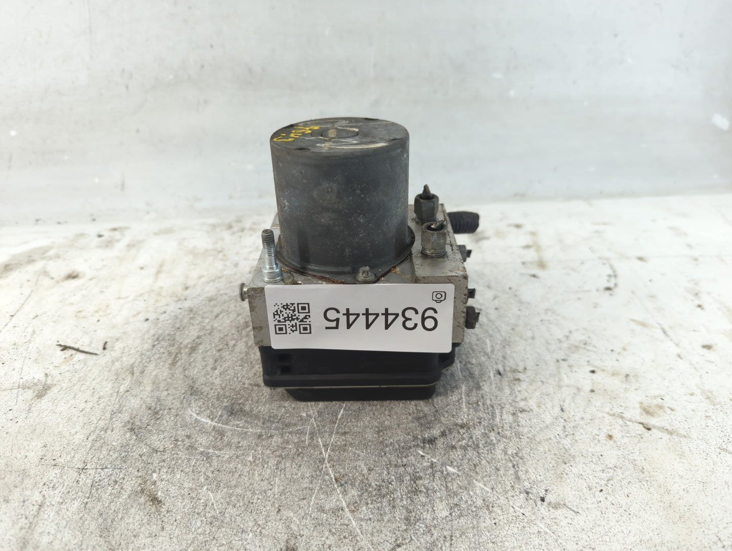 2011-2013 Nissan Maxima ABS Pump Control Module Replacement P/N:47660 ZY90C Fits Fits 2011 2012 2013 OEM Used Auto Parts - O