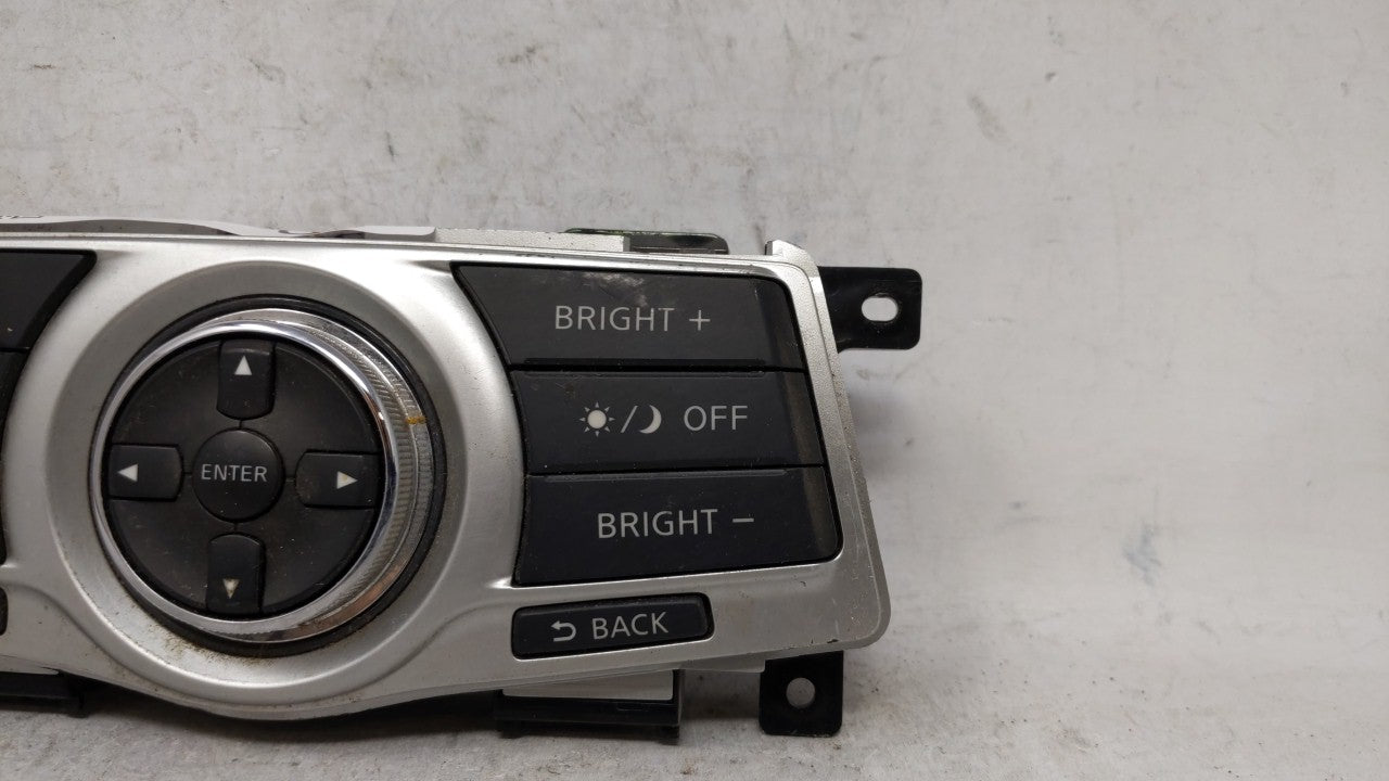 2011-2011 Nissan Maxima Am Fm Cd Player Radio Receiver - Oemusedautoparts1.com