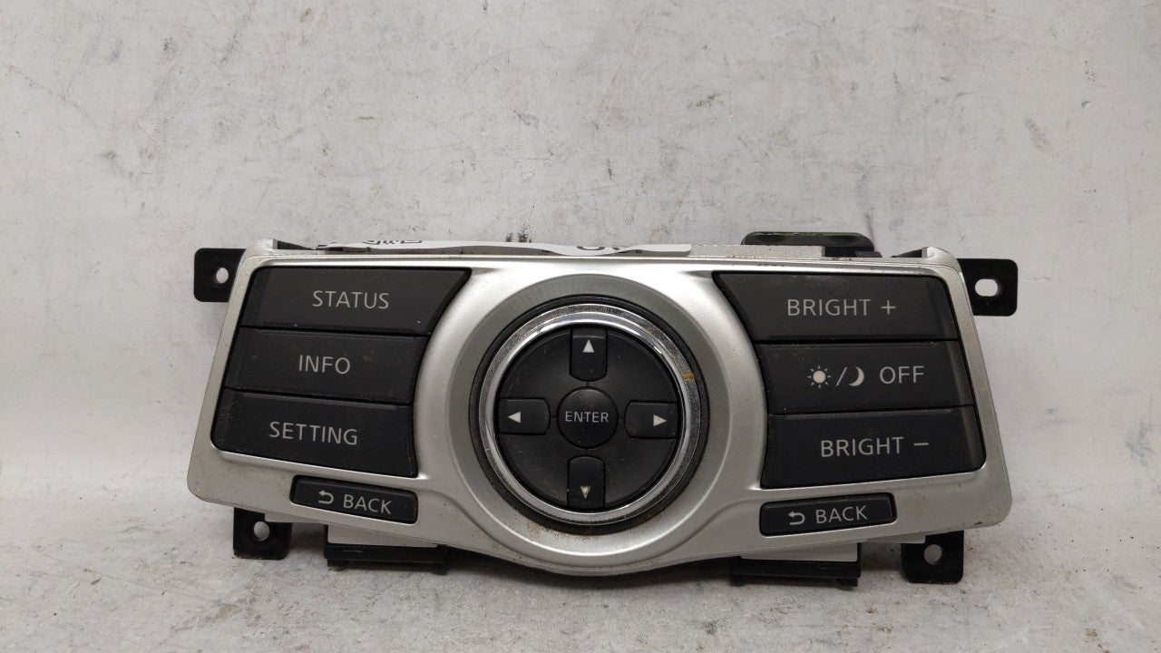 2011-2011 Nissan Maxima Am Fm Cd Player Radio Receiver - Oemusedautoparts1.com