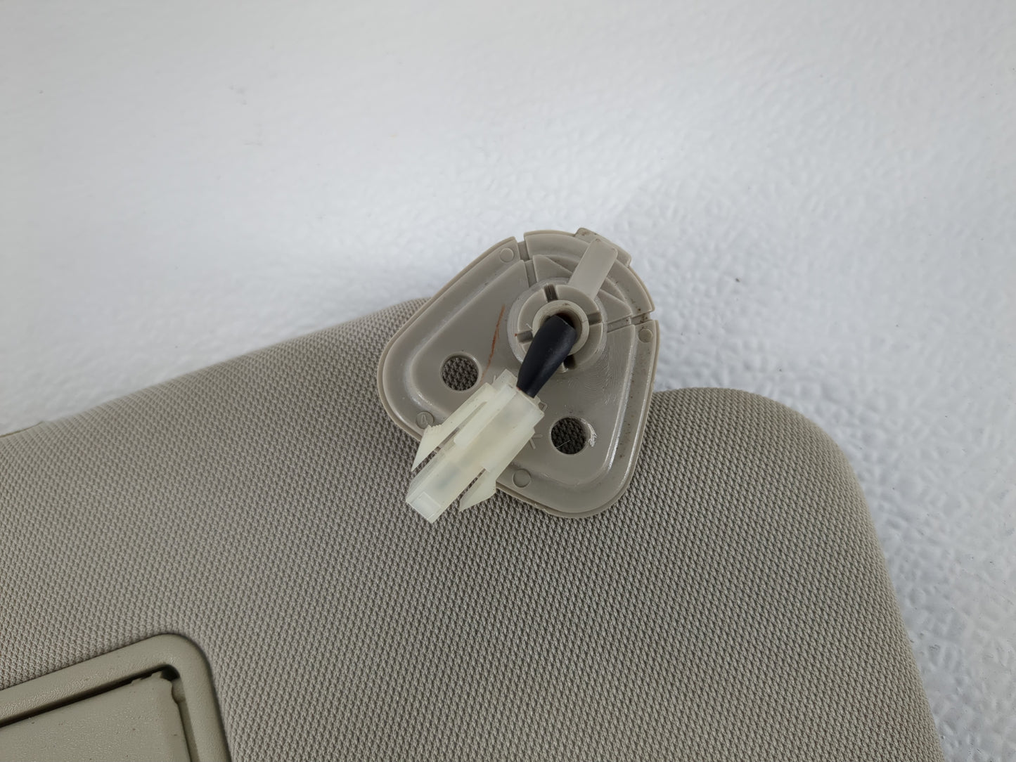 2009-2014 Nissan Murano Sun Visor Shade Replacement Passenger Right Mirror Fits Fits 2009 2010 2011 2012 2013 2014 OEM Used 