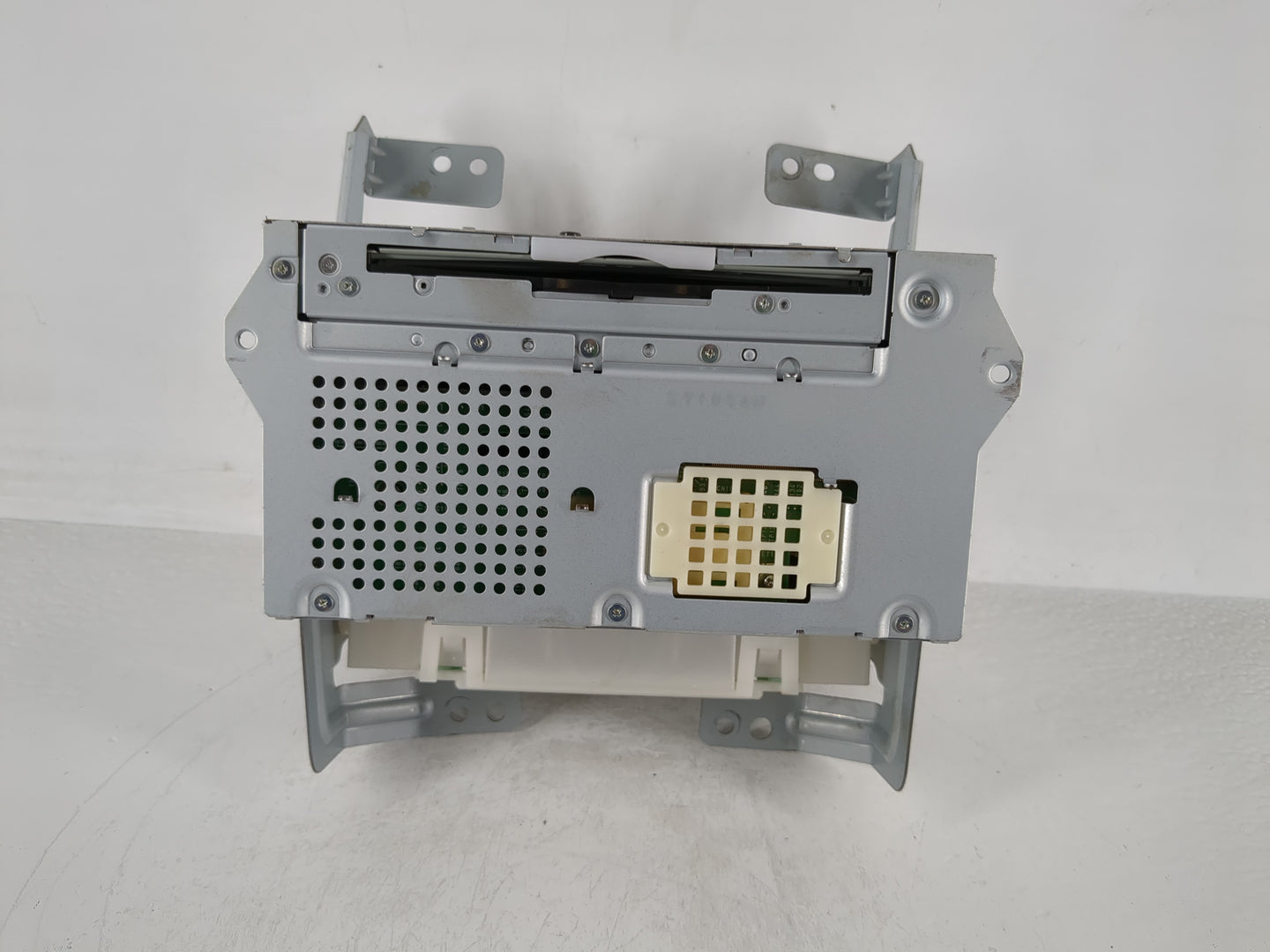 2011-2012 Nissan Murano Radio AM FM Cd Player Receiver Replacement P/N:25915 1JA1C Fits Fits 2010 2011 2012 OEM Used Auto Pa