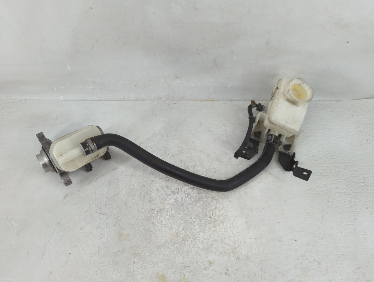 2009-2014 Nissan Murano Brake Master Cylinder 1208544 - Oemusedautoparts1.com