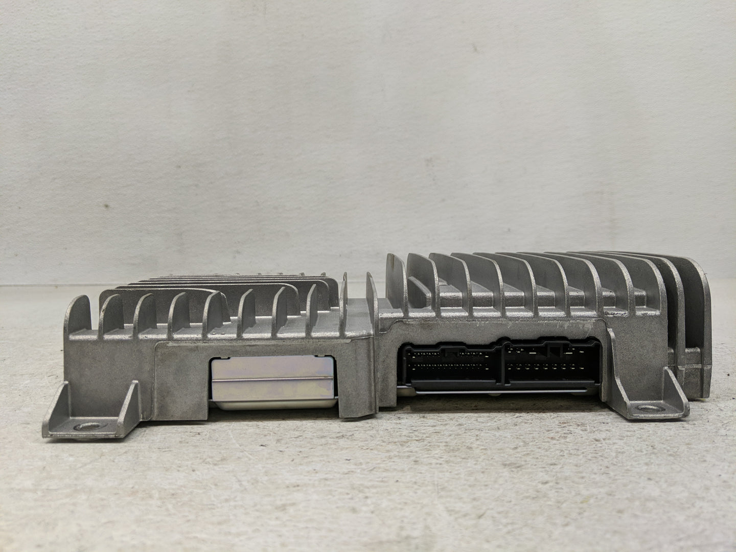 2009-2011 Nissan Murano Radio AM FM Cd Player Receiver Replacement P/N:28061 1AK0B Fits Fits 2009 2010 2011 OEM Used Auto Pa