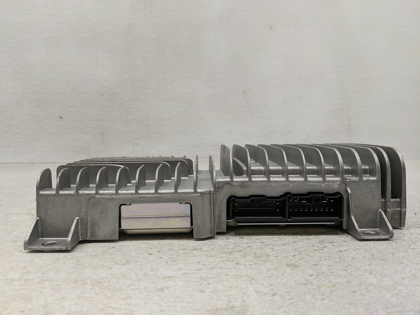 2009-2011 Nissan Murano Radio AM FM Cd Player Receiver Replacement P/N:28061 1AK0B Fits Fits 2009 2010 2011 OEM Used Auto Pa