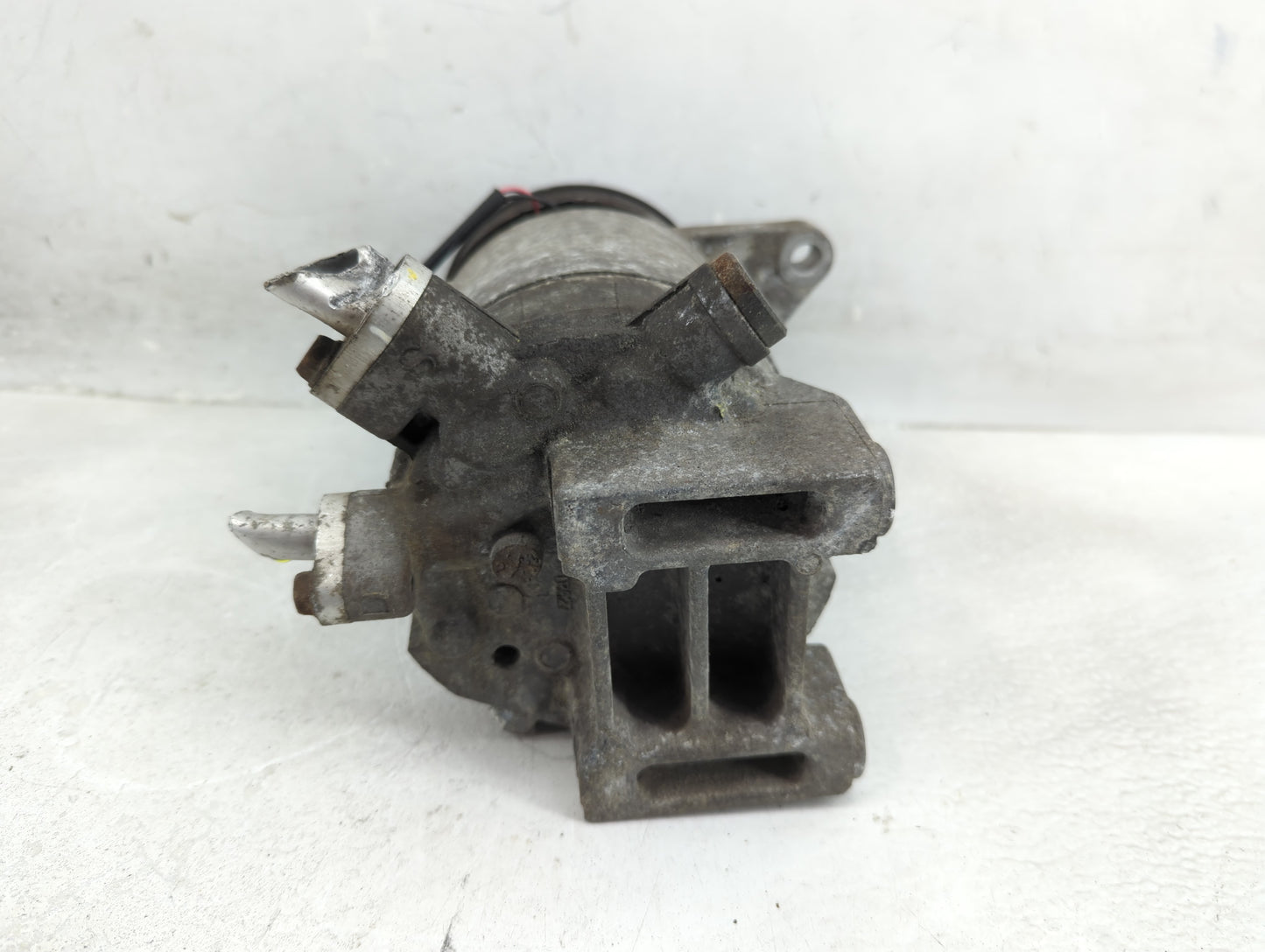 2009-2014 Nissan Murano Air Conditioning A/c Ac Compressor Oem - Oemusedautoparts1.com