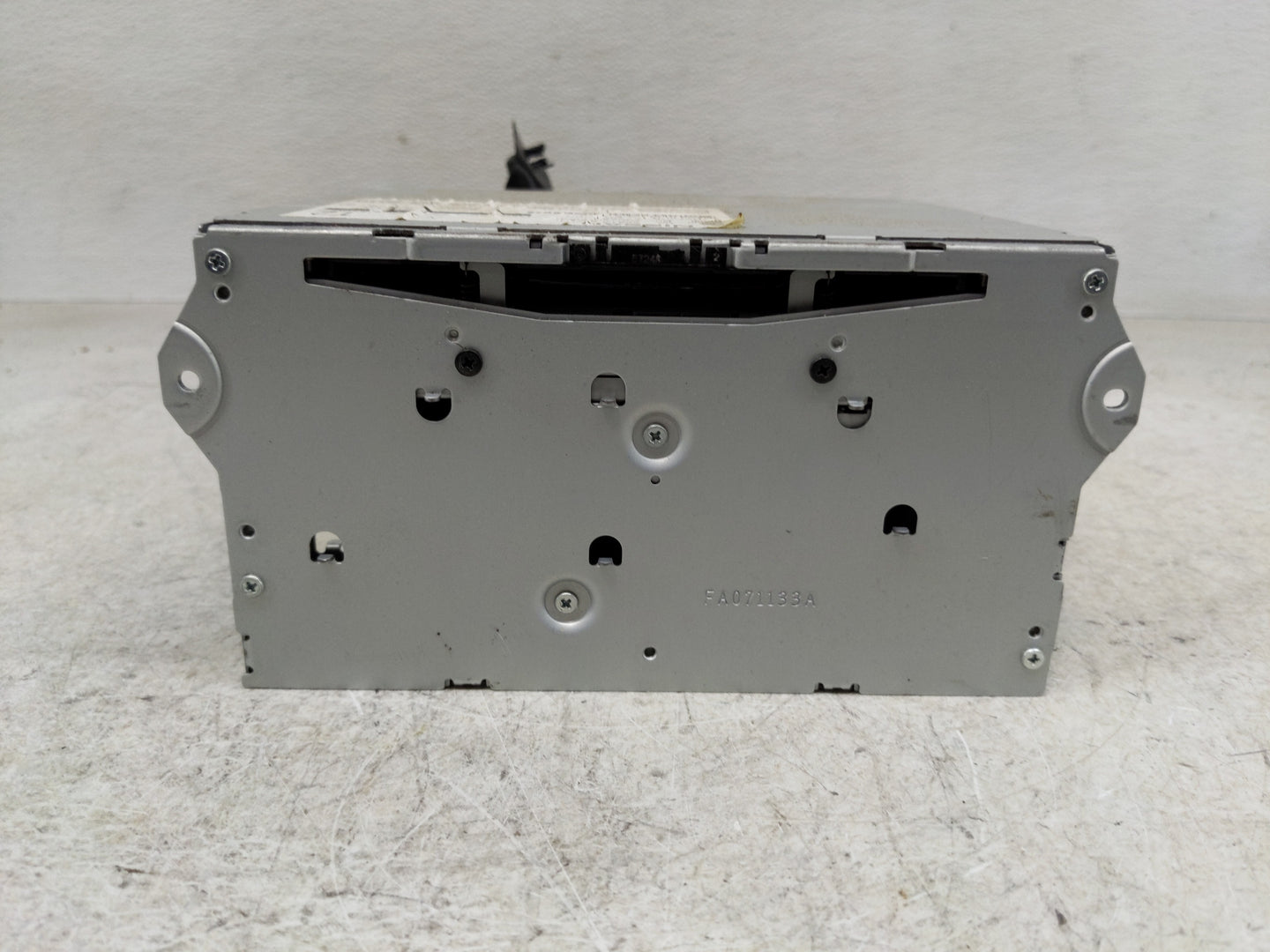 2011-2012 Nissan Murano Radio AM FM Cd Player Receiver Replacement P/N:2591A ZX77D Fits Fits 2010 2011 2012 OEM Used Auto Pa