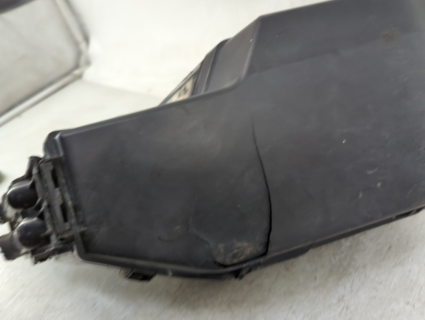 2011-2012 Nissan Murano Fusebox Fuse Box Panel Relay Module Fits Fits 2011 2012 OEM Used Auto Parts - Oemusedautoparts1.com