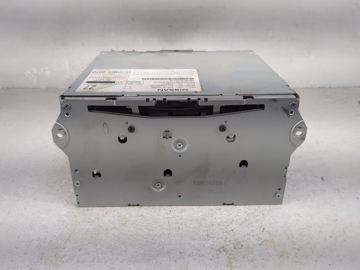 2011-2012 Nissan Murano Radio AM FM Cd Player Receiver Replacement P/N:2591A1SX5A CV-VN596AD Fits OEM Used Auto Parts - Oemu