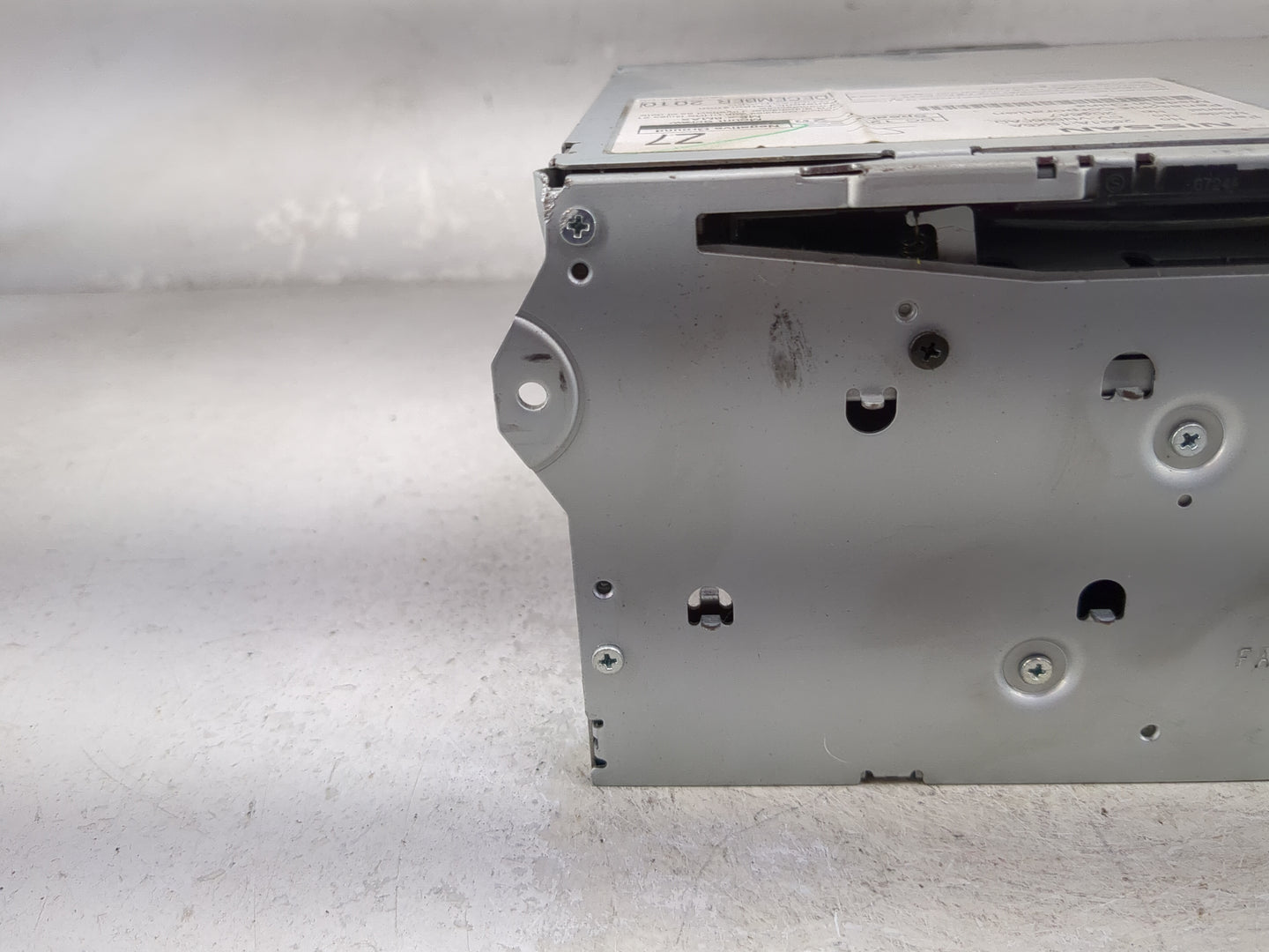 2011-2012 Nissan Murano Radio AM FM Cd Player Receiver Replacement P/N:2591A1SX5A CV-VN596AD Fits OEM Used Auto Parts - Oemu