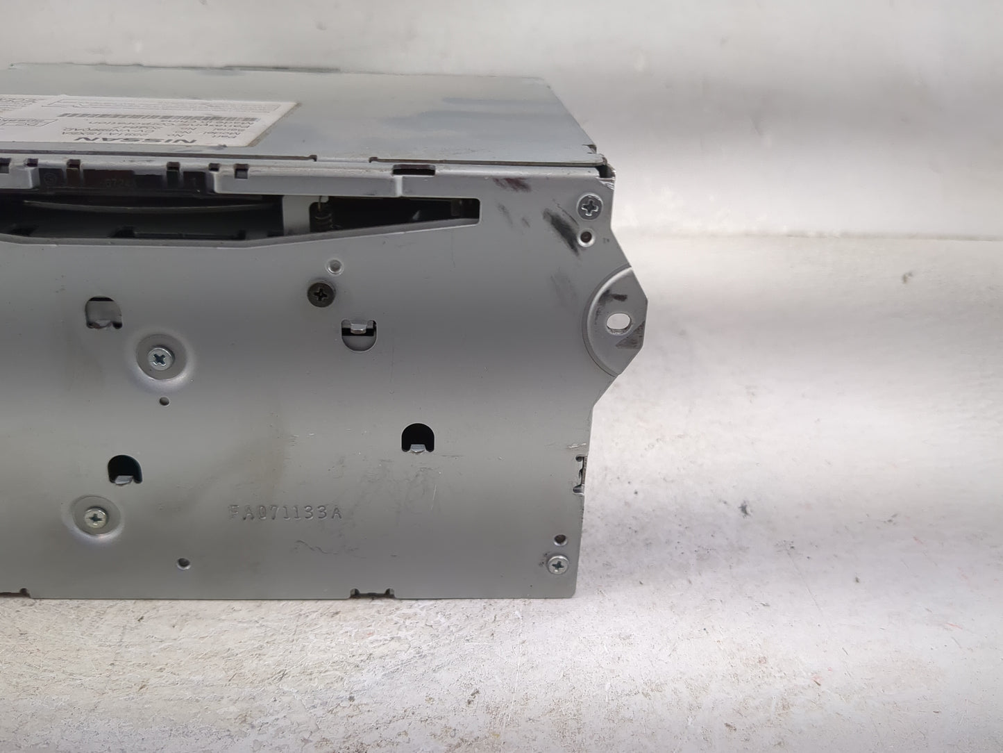 2011-2012 Nissan Murano Radio AM FM Cd Player Receiver Replacement P/N:2591A1SX5A CV-VN596AD Fits OEM Used Auto Parts - Oemu