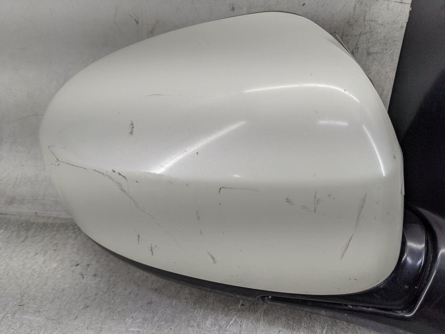 2009-2014 Nissan Murano Passenger Side View Mirror - Right Door Mirror OEM Used - Oemusedautoparts1.com