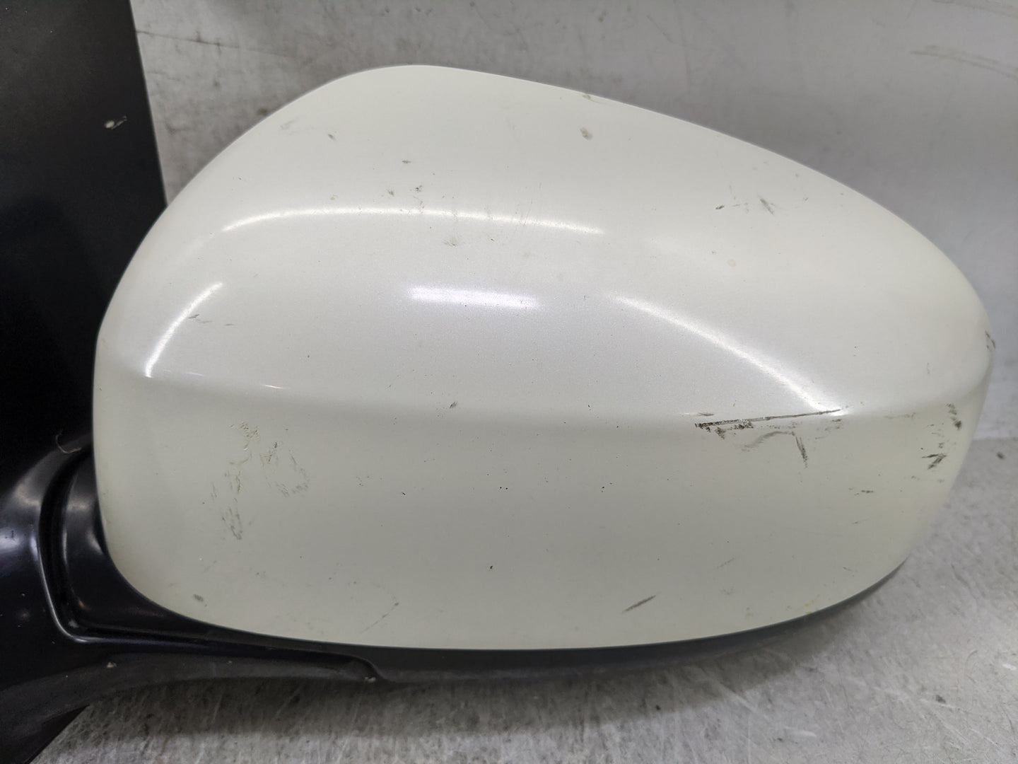2009-2014 Nissan Murano Driver Side View Mirror - Left Door Mirror OEM Used - Oemusedautoparts1.com
