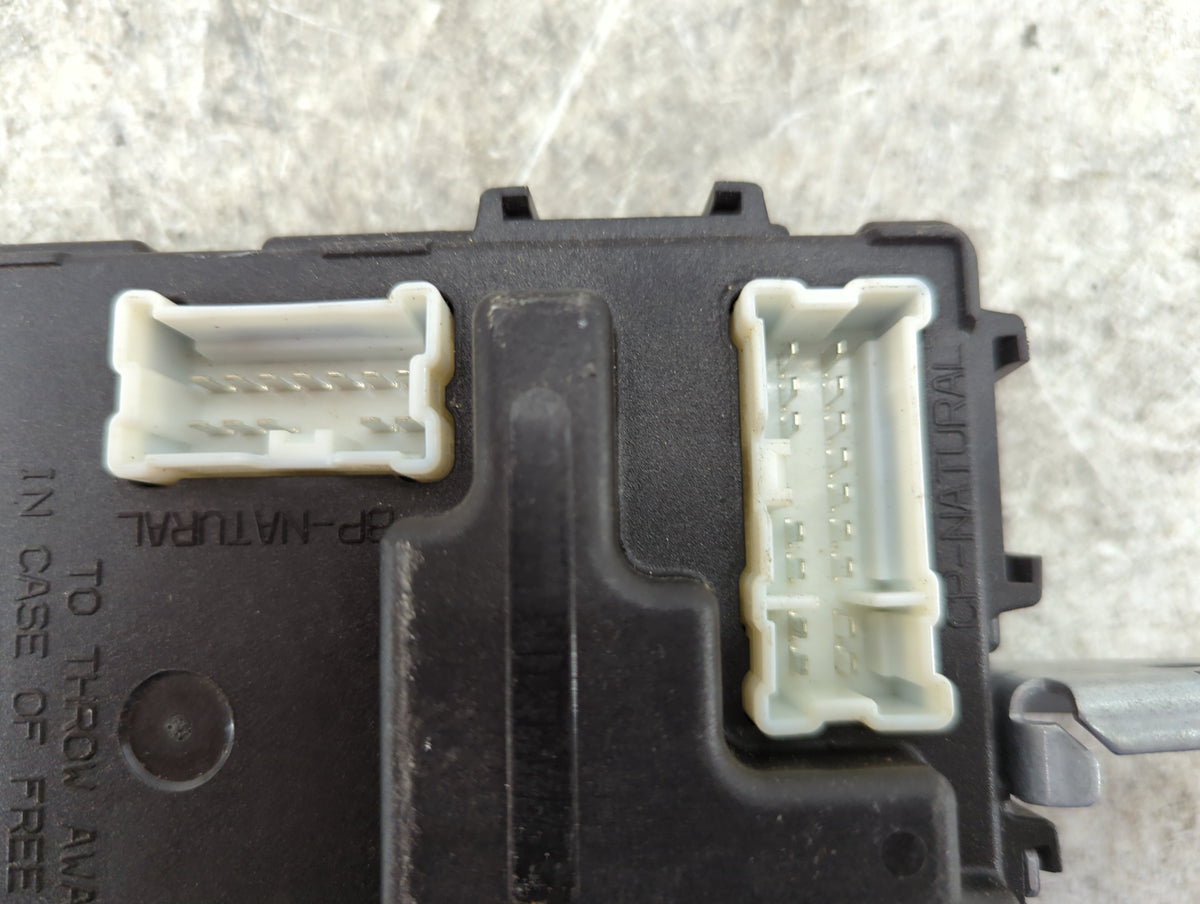 2013-2014 Nissan Murano Body Control Module Bcm 1520766 - Oemusedautoparts1.com