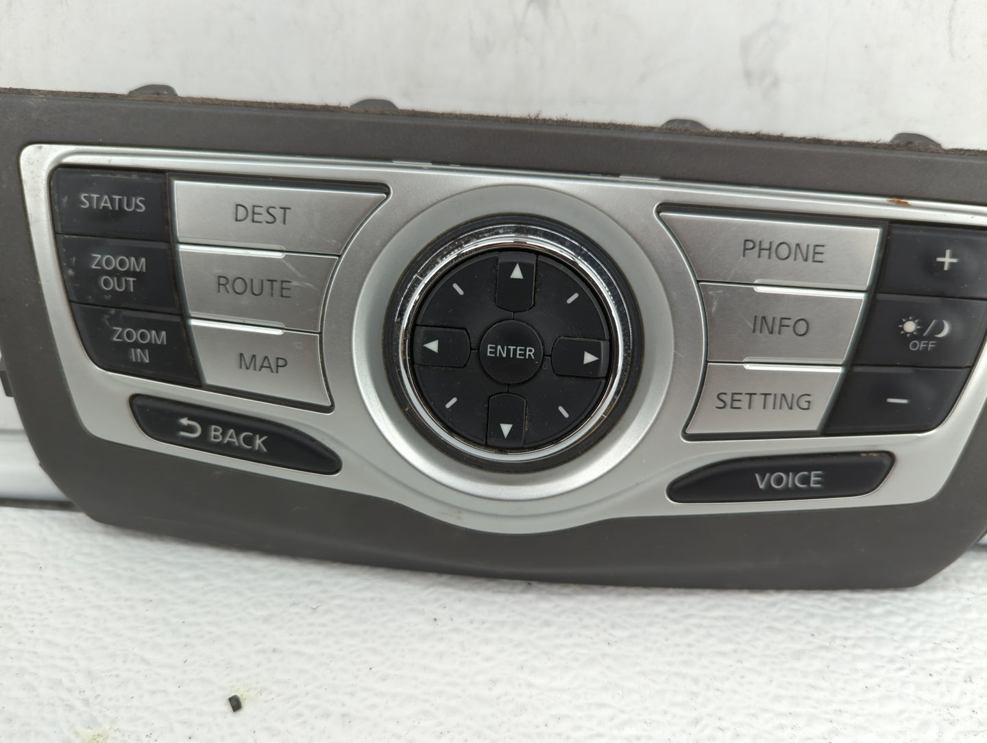 2009-2012 Nissan Murano Information Display Screen - Oemusedautoparts1.com