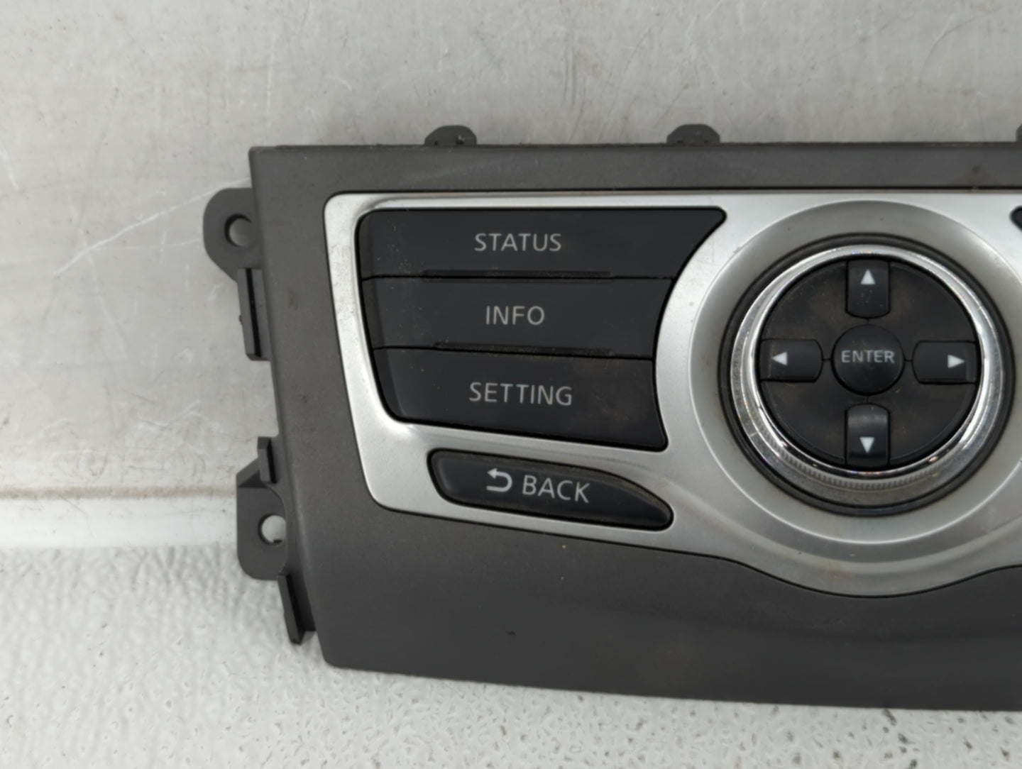 2011-2014 Nissan Murano Radio Control Panel 522809 - Oemusedautoparts1.com