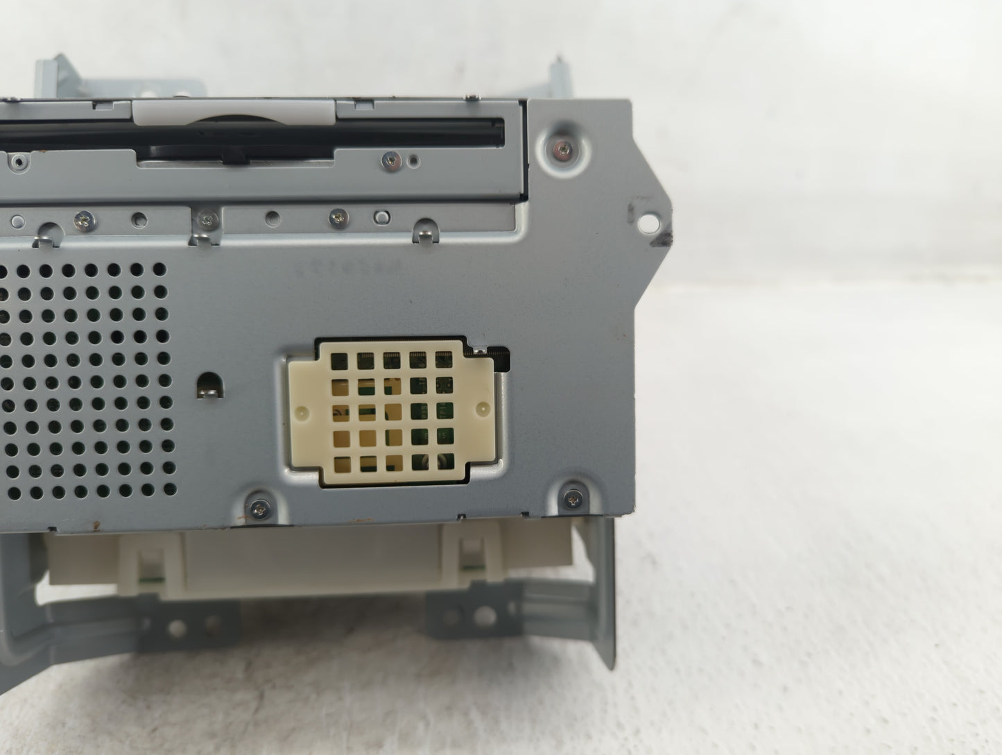 2011-2012 Nissan Murano Am Fm Cd Player Radio Receiver - Oemusedautoparts1.com