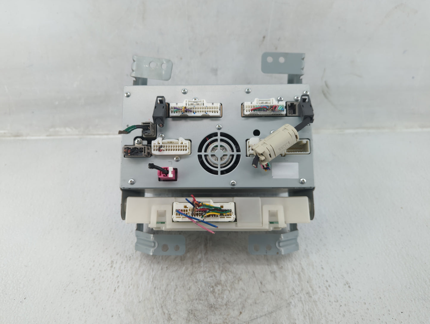 2011-2012 Nissan Murano Am Fm Cd Player Radio Receiver - Oemusedautoparts1.com