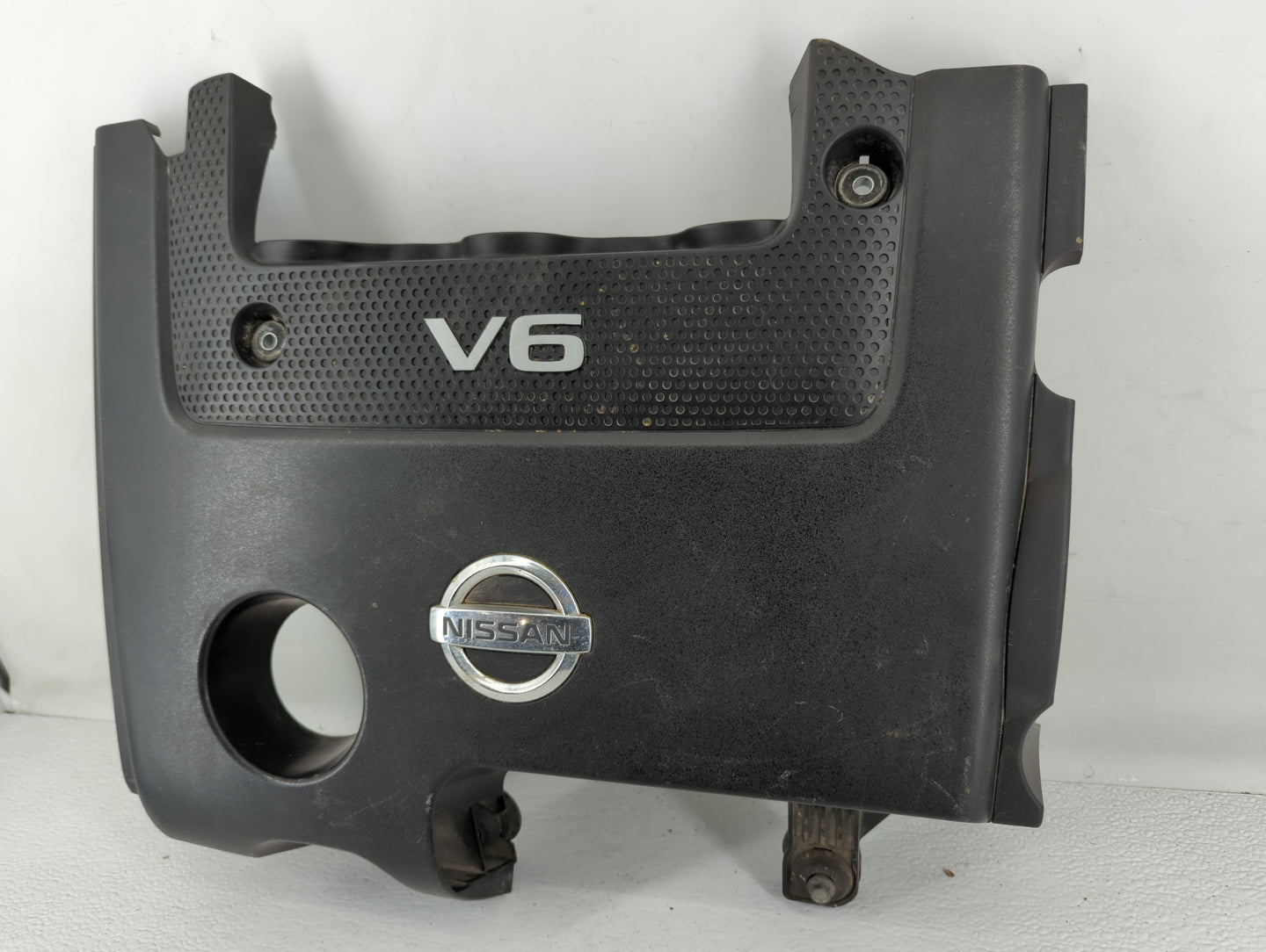 2011 Nissan Murano Engine Cover - Oemusedautoparts1.com