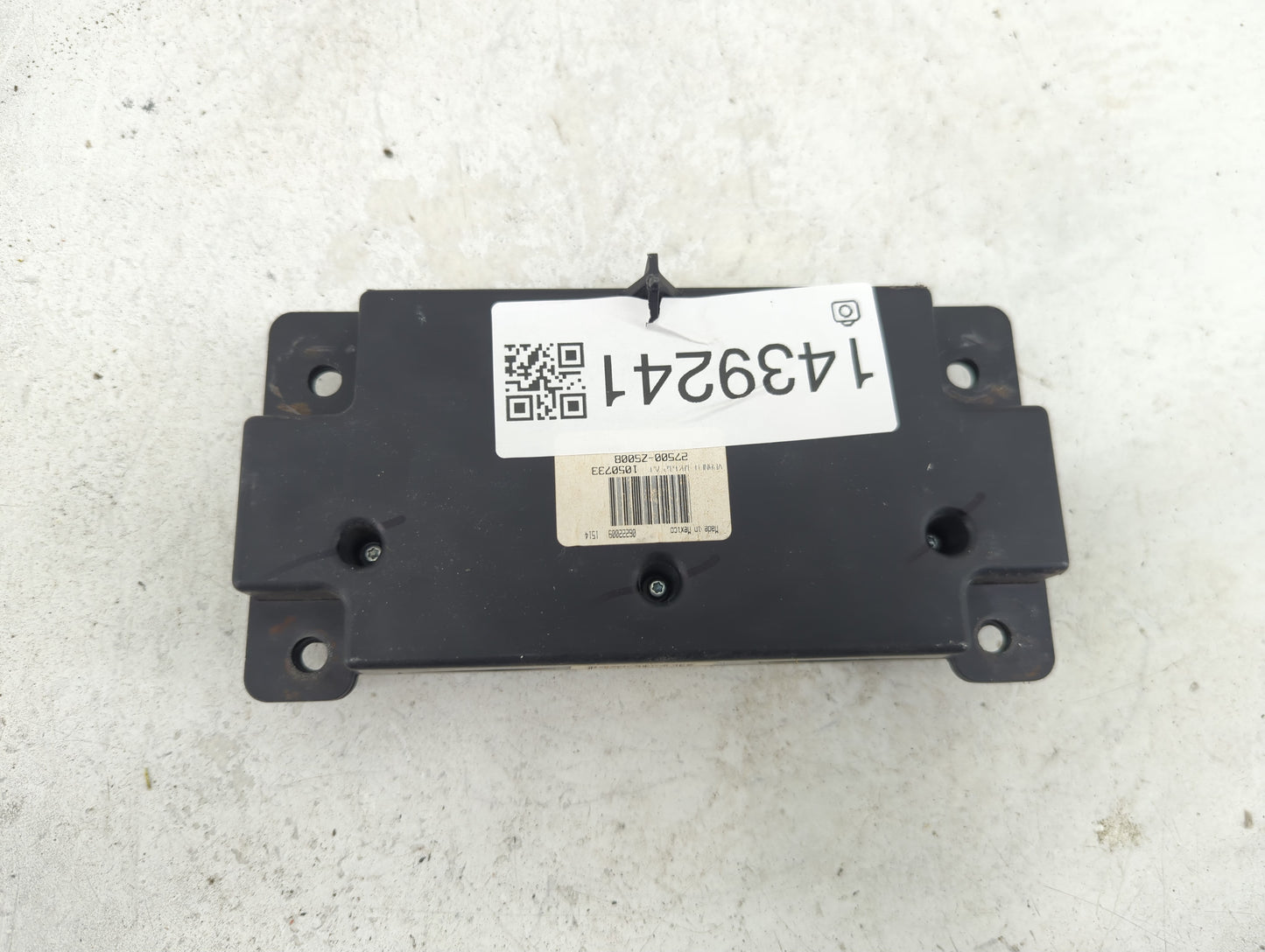 2009-2012 Nissan Pathfinder Climate Control Module Temperature AC/Heater Replacement P/N:27500-ZS00B 1050733 Fits OEM Used A