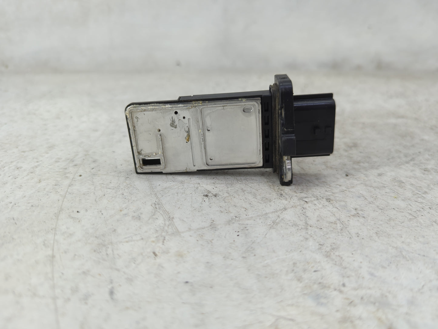 2005-2014 Nissan Pathfinder Mass Air Flow Meter Maf 1489851 - Oemusedautoparts1.com