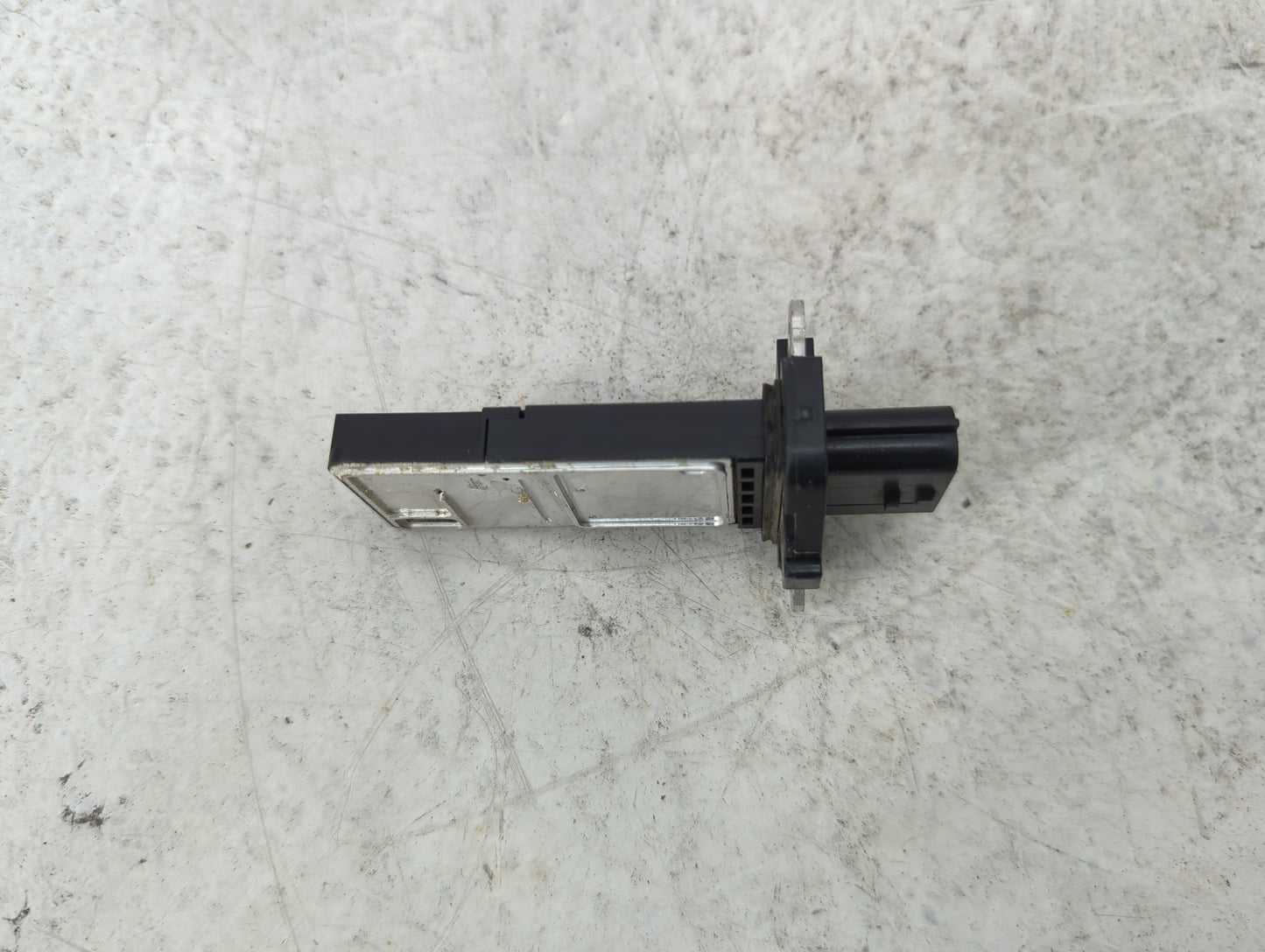 2005-2014 Nissan Pathfinder Mass Air Flow Meter Maf 1489851 - Oemusedautoparts1.com
