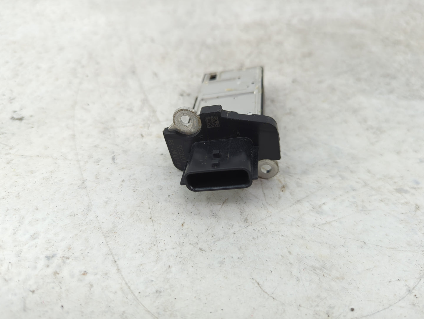 2005-2014 Nissan Pathfinder Mass Air Flow Meter Maf 1489851 - Oemusedautoparts1.com