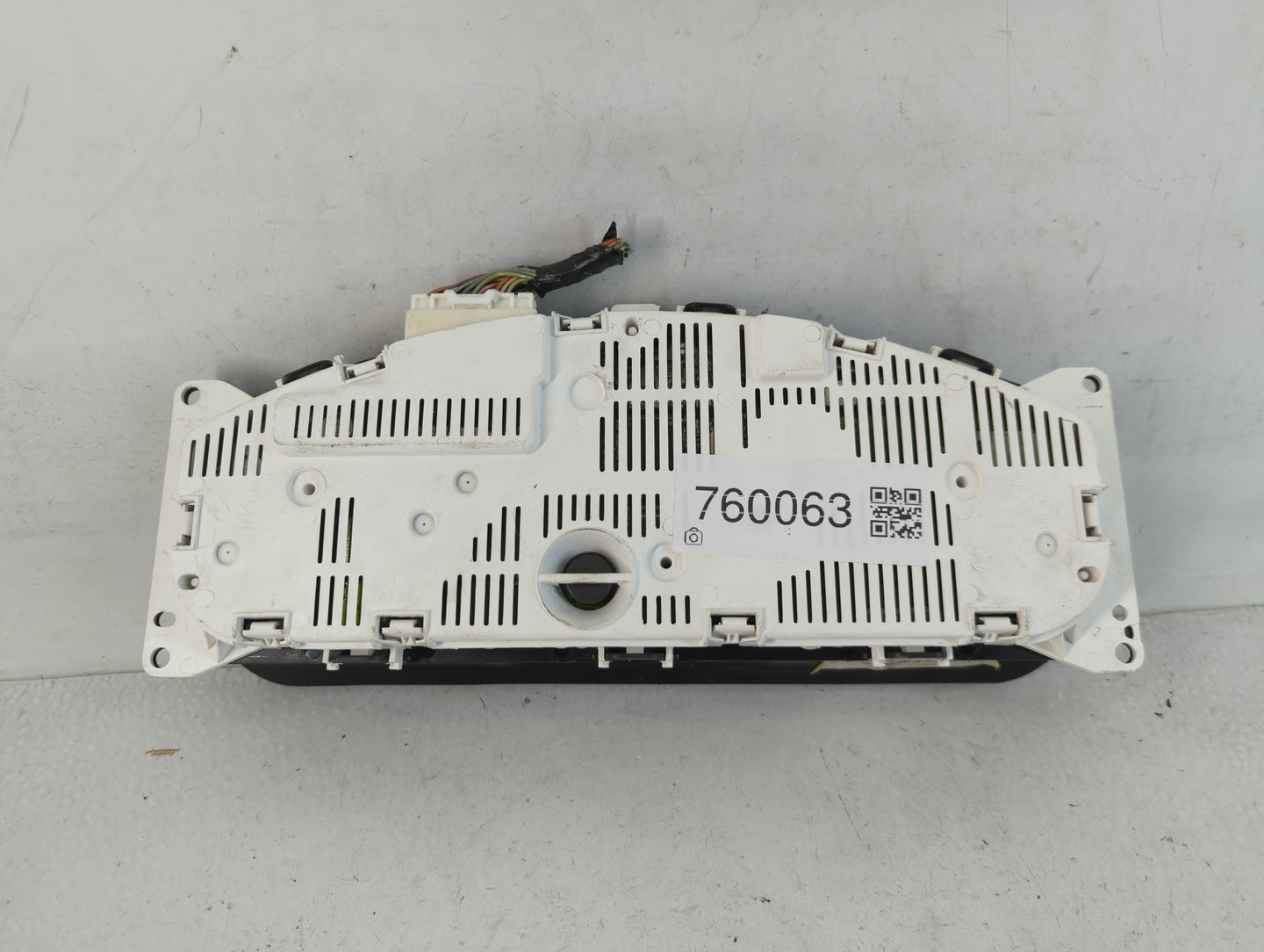 2011 Nissan Pathfinder Instrument Cluster Speedometer Gauges P/N:24810-9CA2C Miles: Fits OEM Used Auto Parts - Oemusedautopa