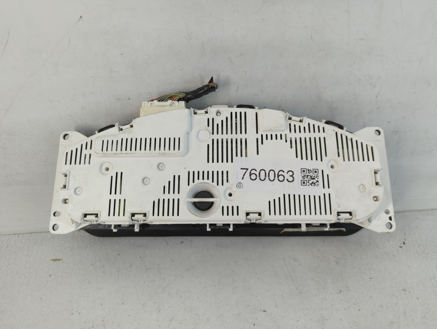 2011 Nissan Pathfinder Instrument Cluster Speedometer Gauges P/N:24810-9CA2C Miles: Fits OEM Used Auto Parts - Oemusedautopa