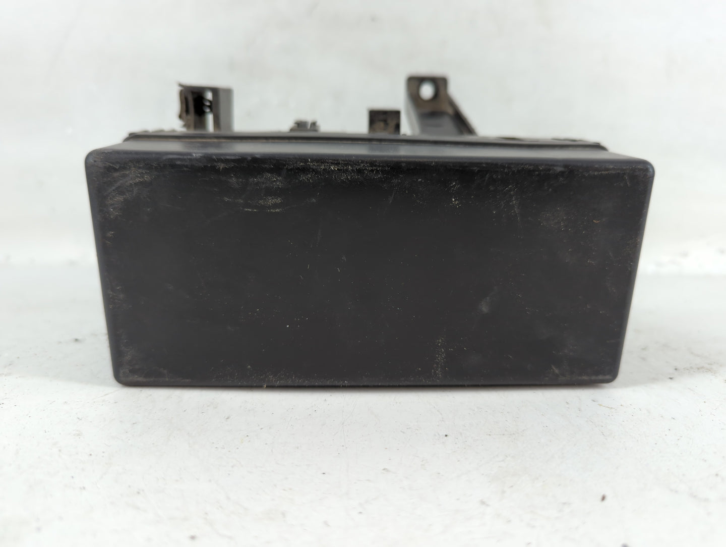 2010-2012 Nissan Pathfinder Fusebox Fuse Box Panel Relay Module P/N:ZP00B 24382 Fits OEM Used Auto Parts - Oemusedautoparts1