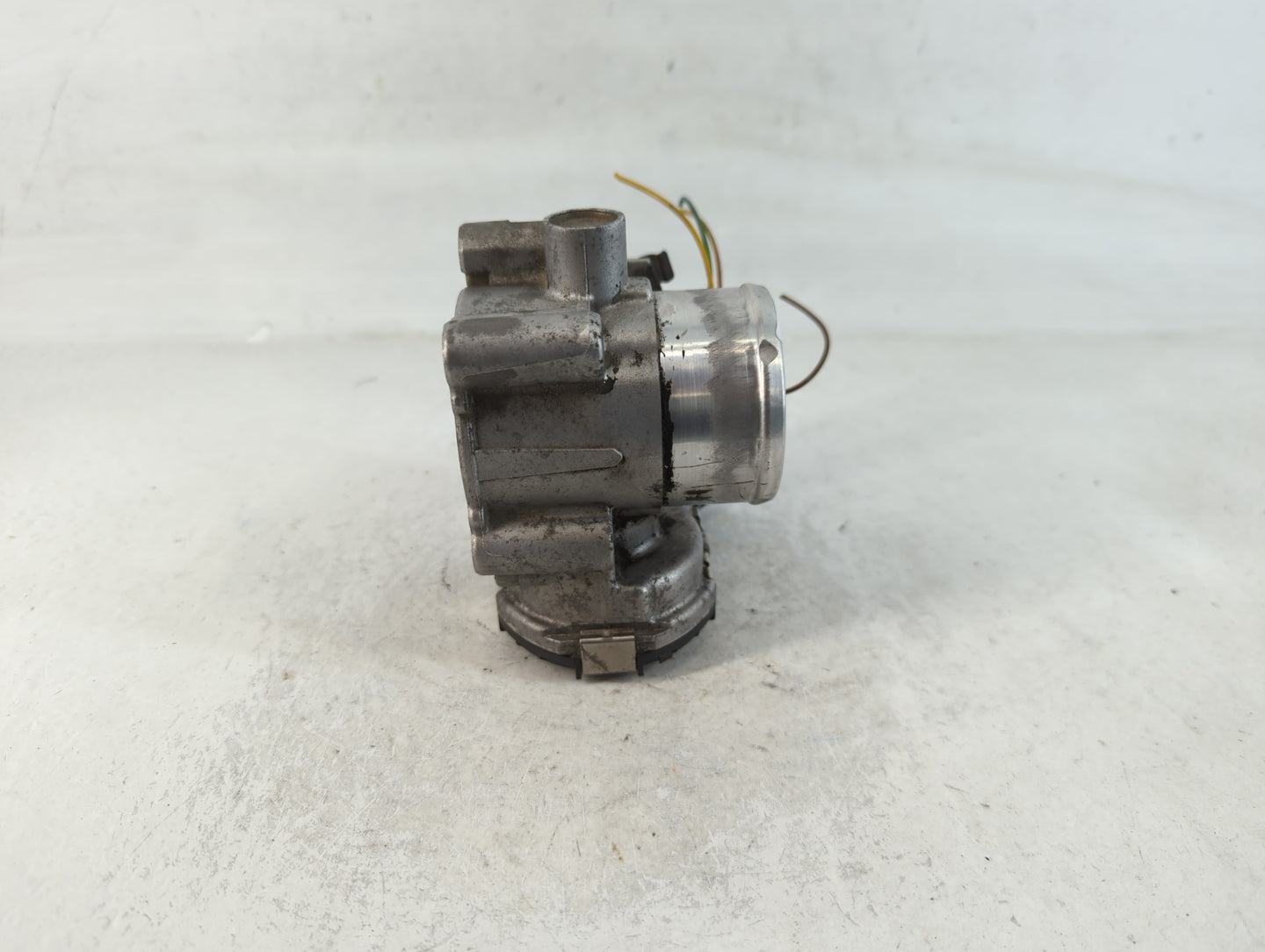 2005-2012 Nissan Pathfinder Throttle Body P/N:16119 7S001 Fits Fits 2005 2006 2007 2008 2009 2010 2011 2012 2013 2014 OEM Us