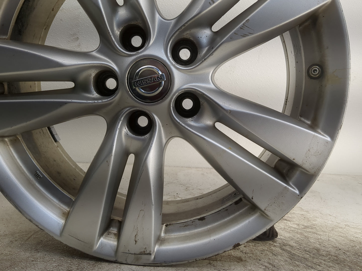 2011-2017 Nissan Quest Oem Wheel Rim - Oemusedautoparts1.com