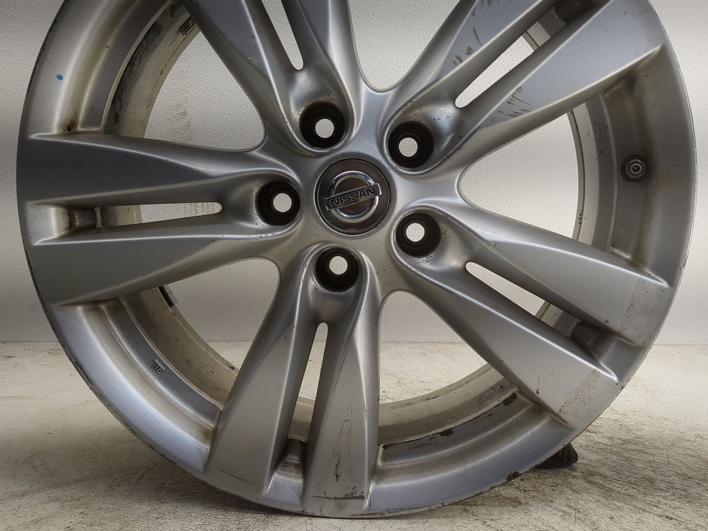 2011-2017 Nissan Quest Oem Wheel Rim - Oemusedautoparts1.com