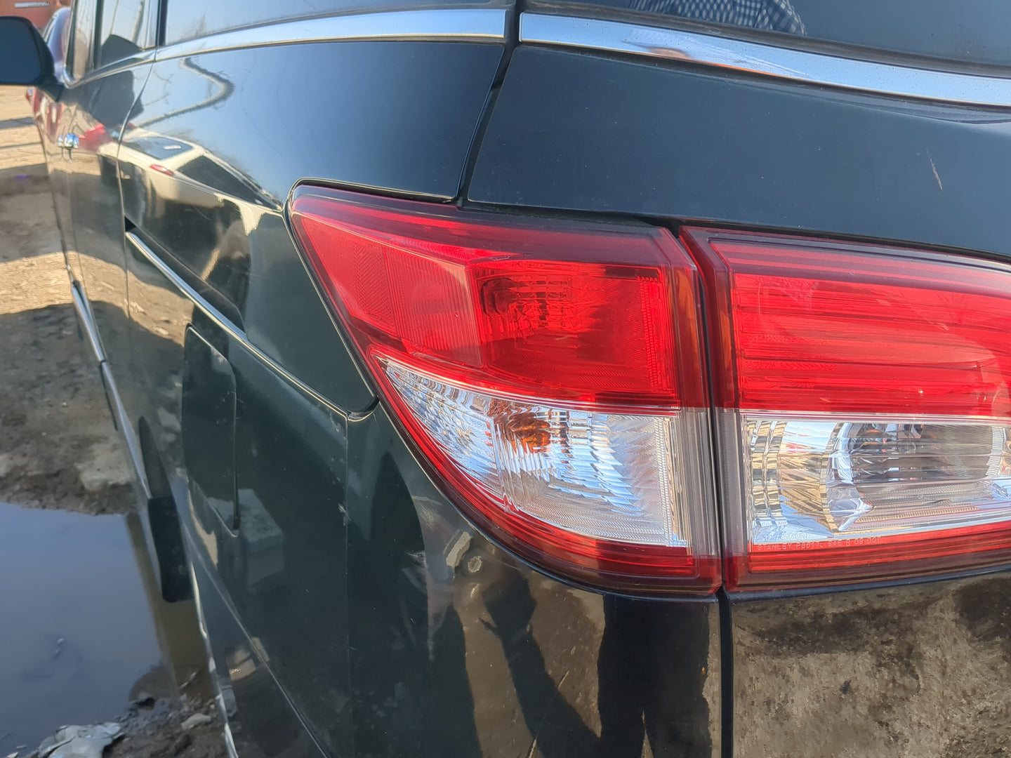 2011 Nissan Quest Tail Light Assembly Driver Left OEM Fits OEM Used Auto Parts - Oemusedautoparts1.com