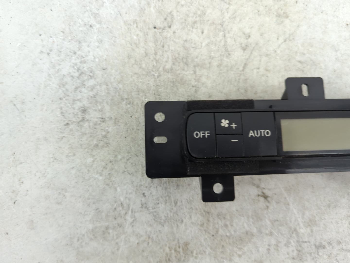 2011 Nissan Quest Climate Control Module Temperature AC/Heater Replacement Fits OEM Used Auto Parts - Oemusedautoparts1.com