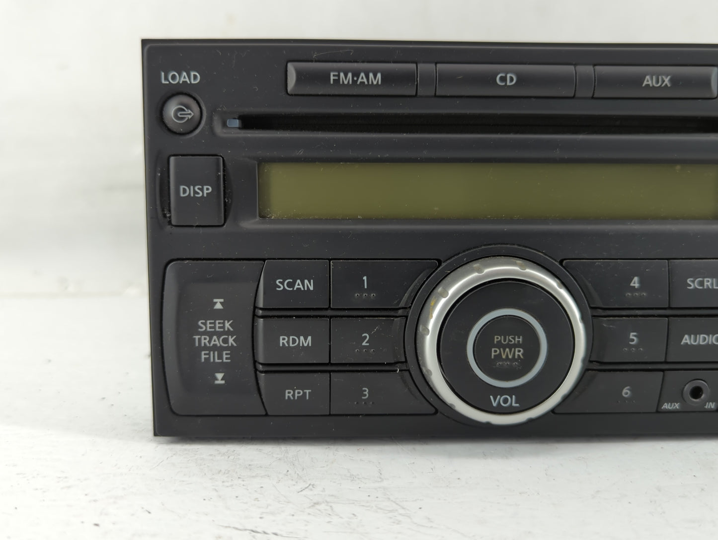 2011-2011 Nissan Quest Am Fm Cd Player Radio Receiver - Oemusedautoparts1.com