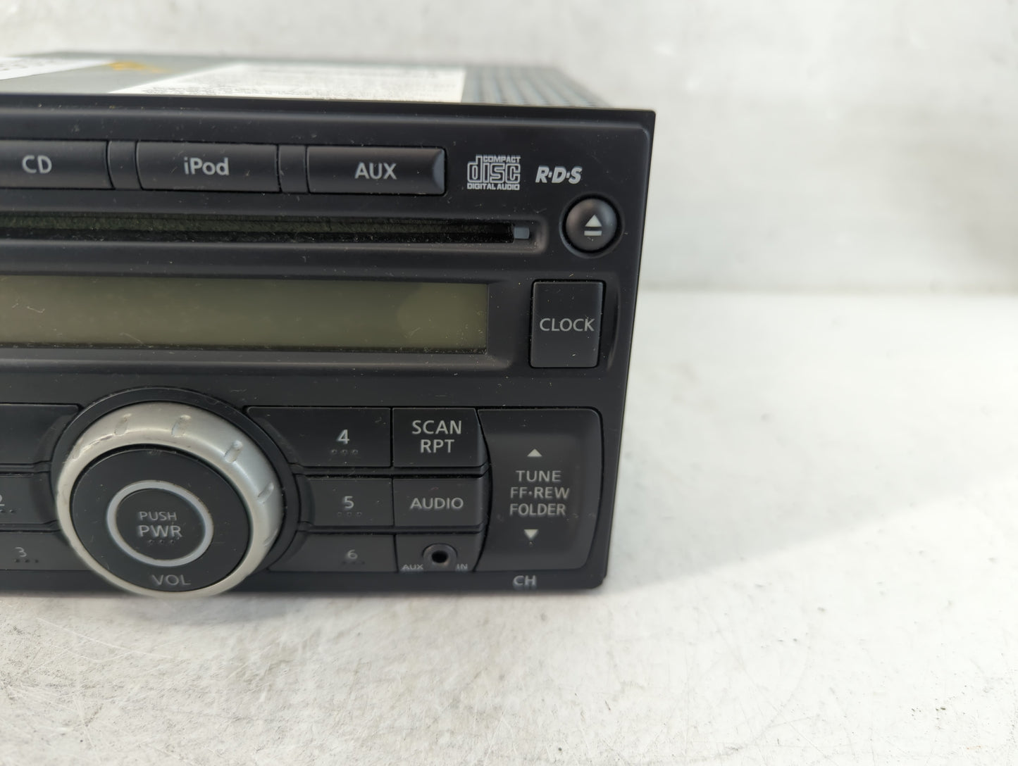 2011-2015 Nissan Rogue Radio AM FM Cd Player Receiver Replacement P/N:28185 1VK1A Fits Fits 2011 2012 2013 2014 2015 OEM Use