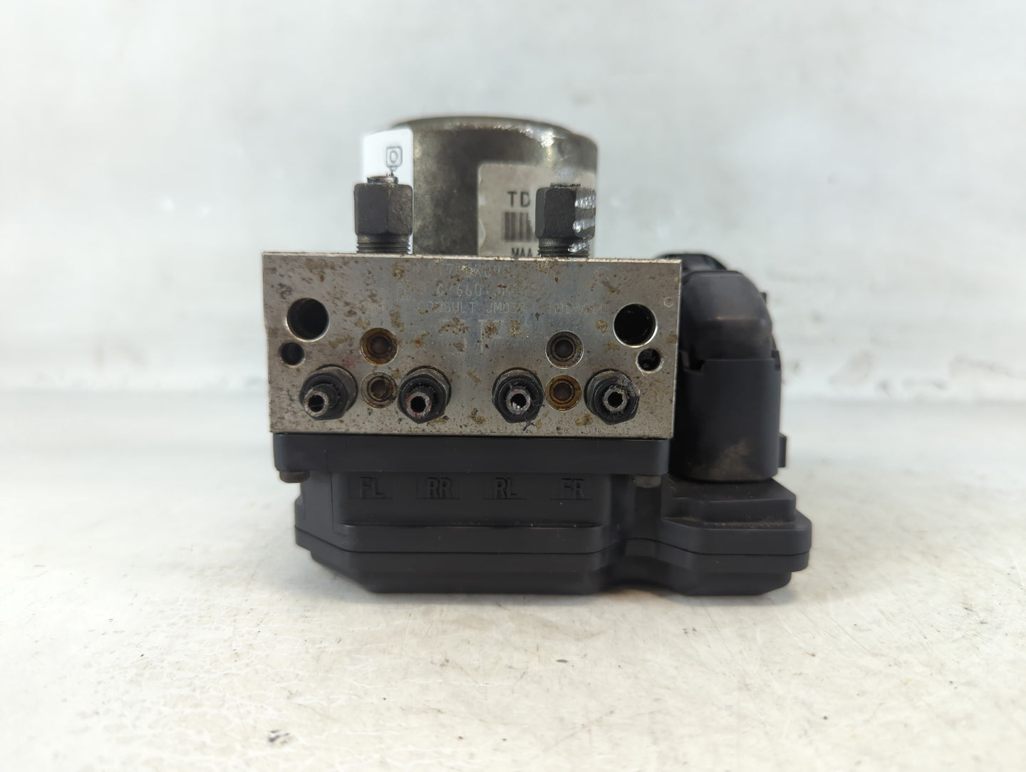 2011 Nissan Rogue ABS Pump Control Module Replacement P/N:47660 JM03A Fits OEM Used Auto Parts - Oemusedautoparts1.com