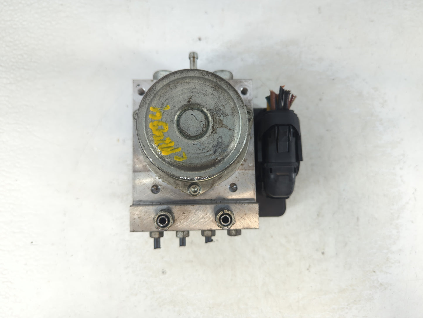 2011 Nissan Rogue ABS Pump Control Module Replacement P/N:47660 JM03A Fits OEM Used Auto Parts - Oemusedautoparts1.com