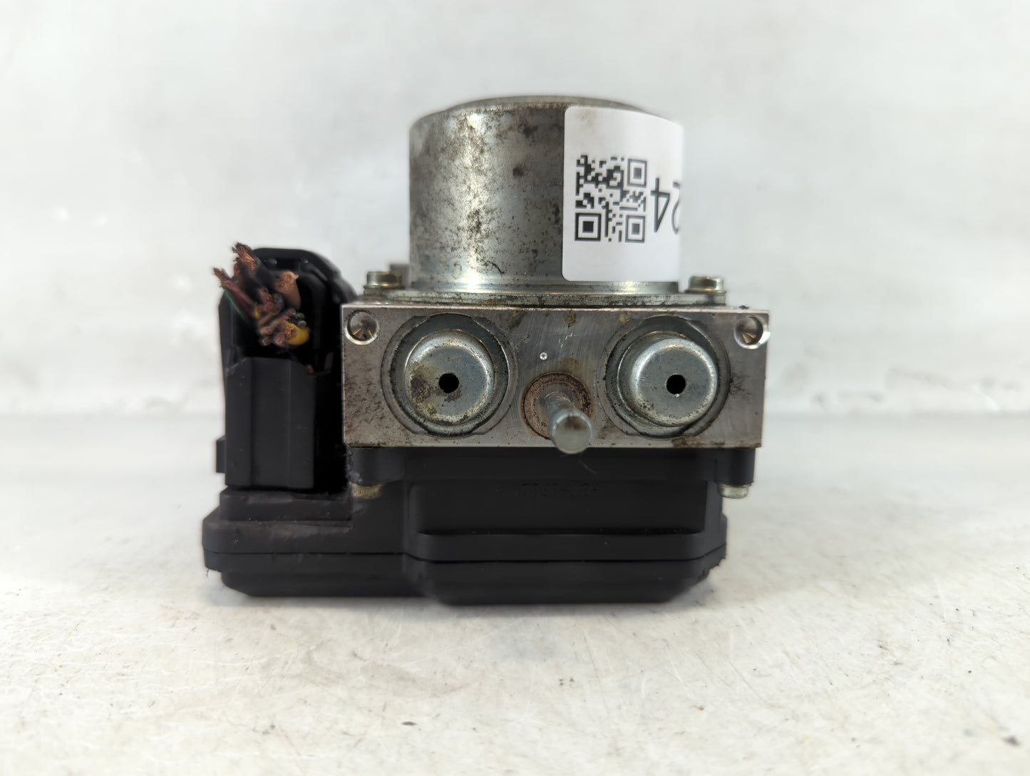 2011 Nissan Rogue ABS Pump Control Module Replacement P/N:47660 JM03A Fits OEM Used Auto Parts - Oemusedautoparts1.com
