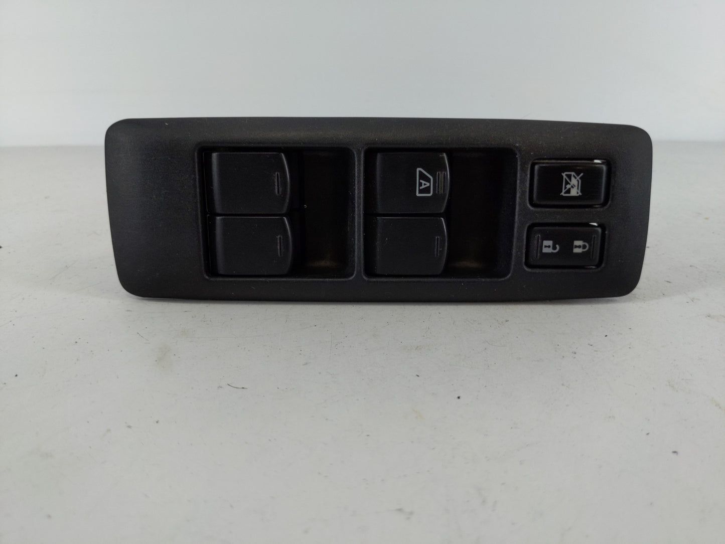 2011-2015 Nissan Rogue Master Power Window Switch Replacement Driver Side Left Fits Fits 2011 2012 2013 2014 2015 OEM Used A