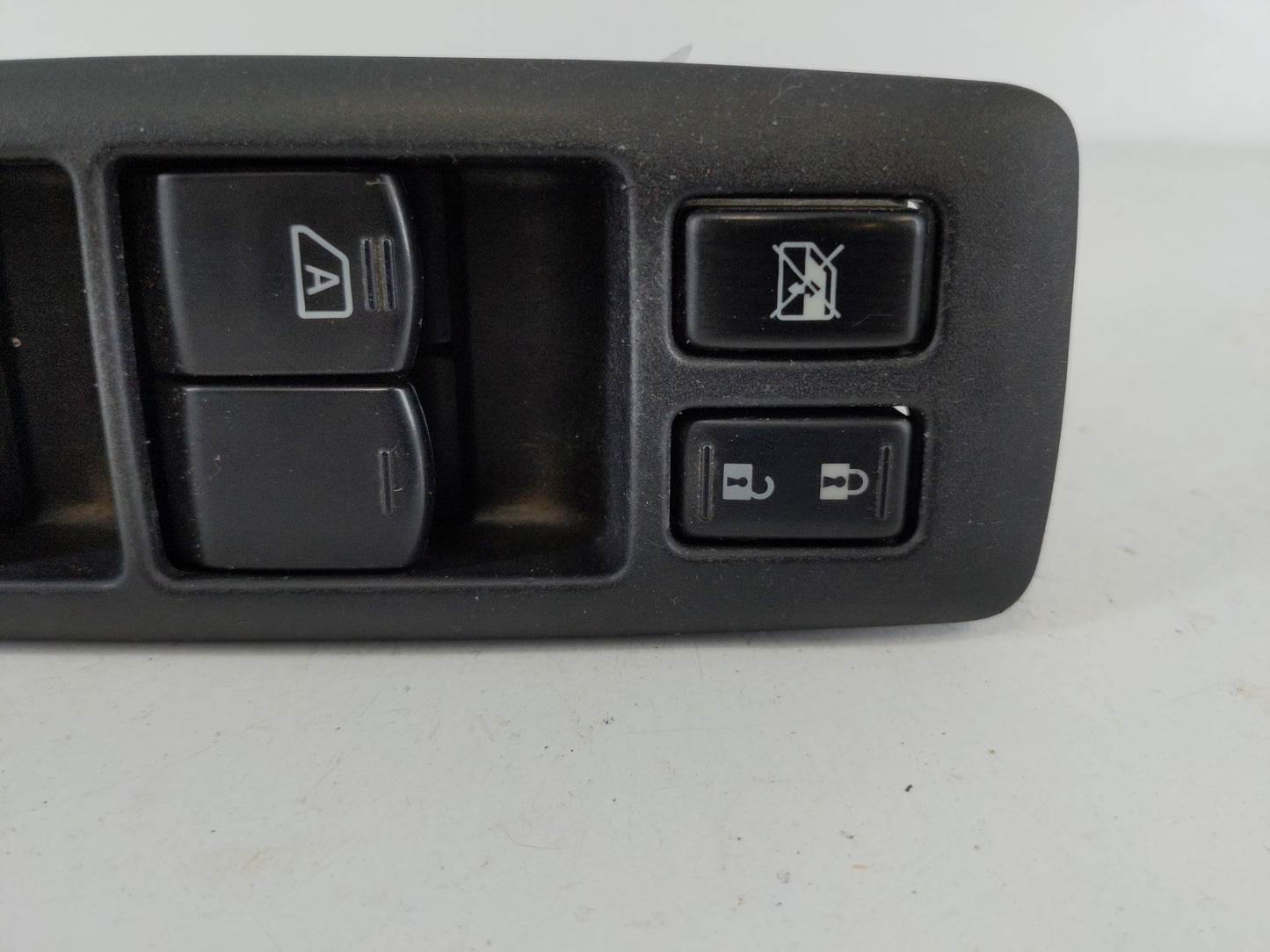 2011-2015 Nissan Rogue Master Power Window Switch Replacement Driver Side Left Fits Fits 2011 2012 2013 2014 2015 OEM Used A