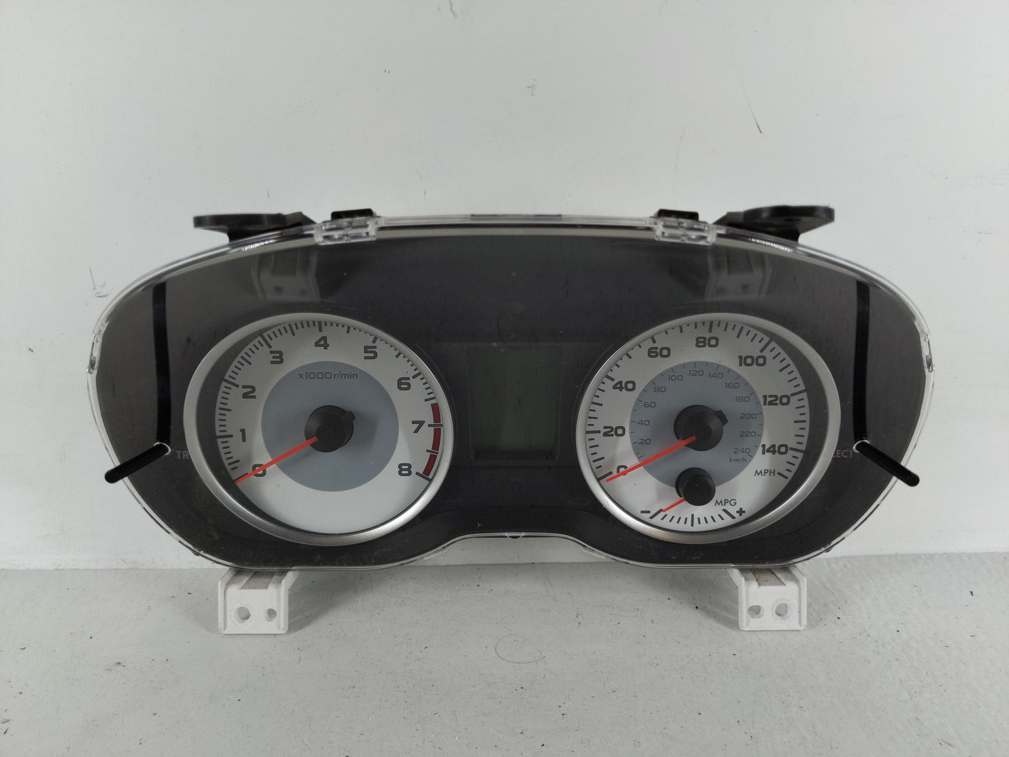2011-2012 Nissan Rogue Instrument Cluster Speedometer Gauges P/N:85002FJ880 Fits Fits 2011 2012 OEM Used Auto Parts - Oemuse