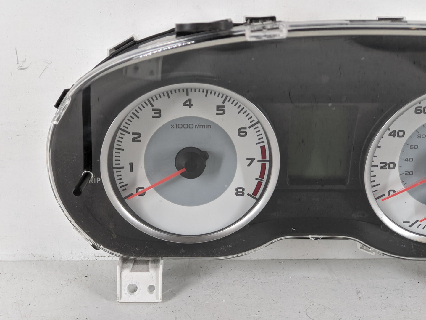 2011-2012 Nissan Rogue Instrument Cluster Speedometer Gauges P/N:85002FJ880 Fits Fits 2011 2012 OEM Used Auto Parts - Oemuse