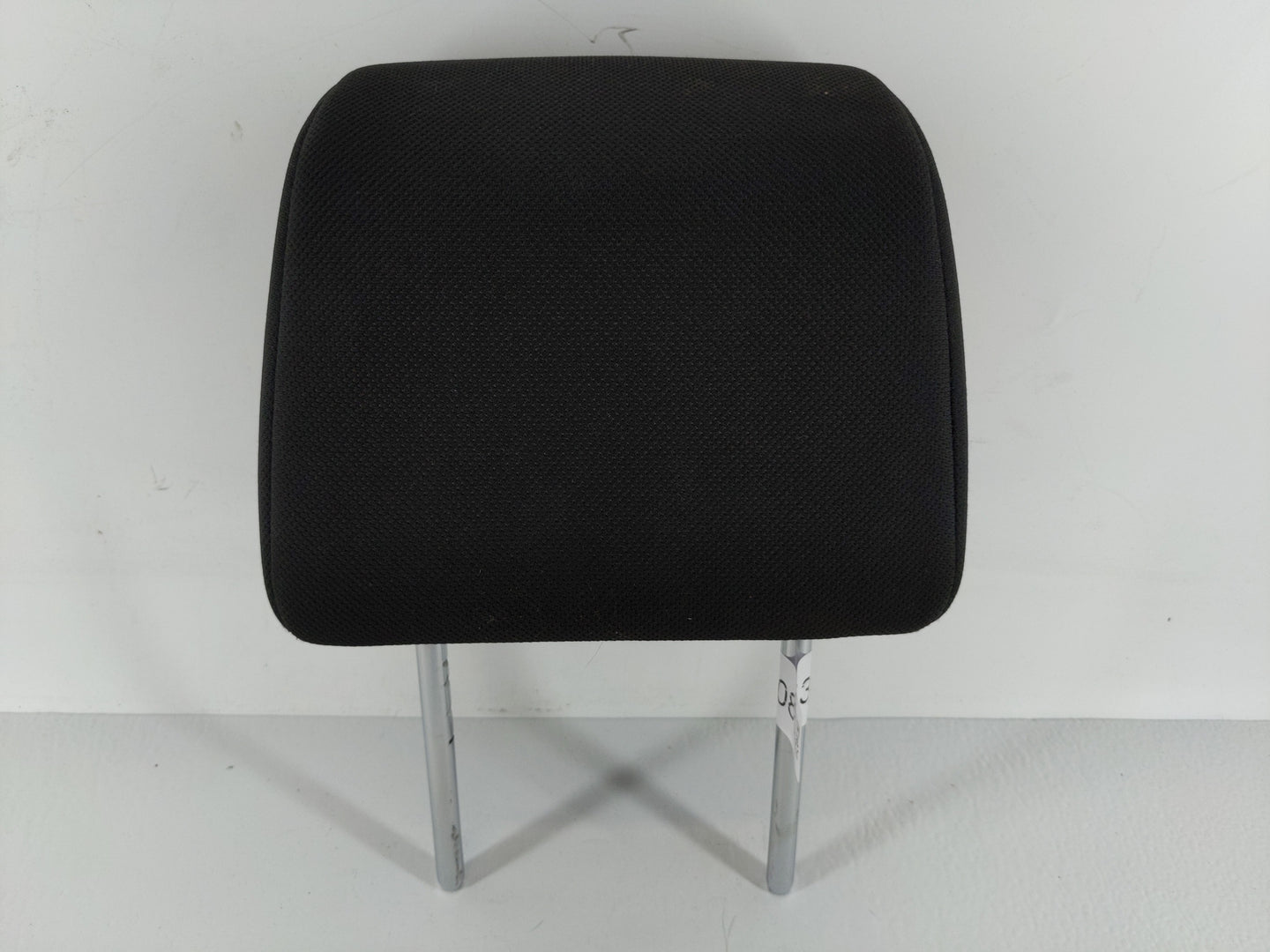 2011-2013 Nissan Rogue Headrest Head Rest Front Driver Passenger Seat Fits Fits 2011 2012 2013 OEM Used Auto Parts - Oemused